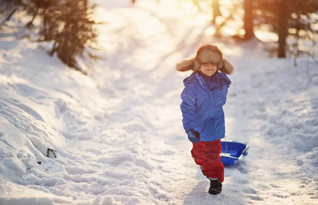 testasimme, miten lasten paljasjalkatalvikengät pärjäävät suomen talviolosuhteissa