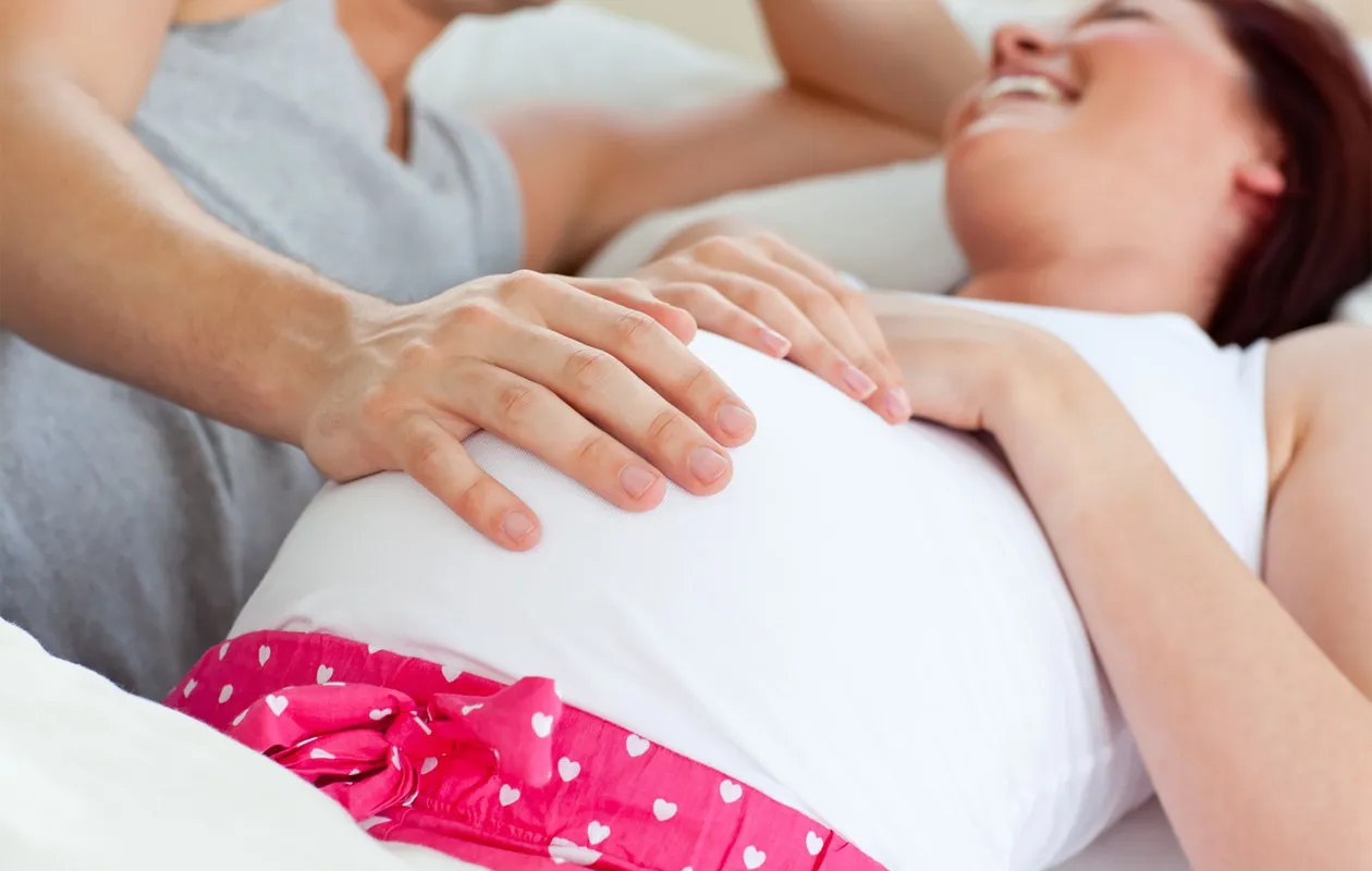 Näin hoidat parisuhdetta raskausaikana