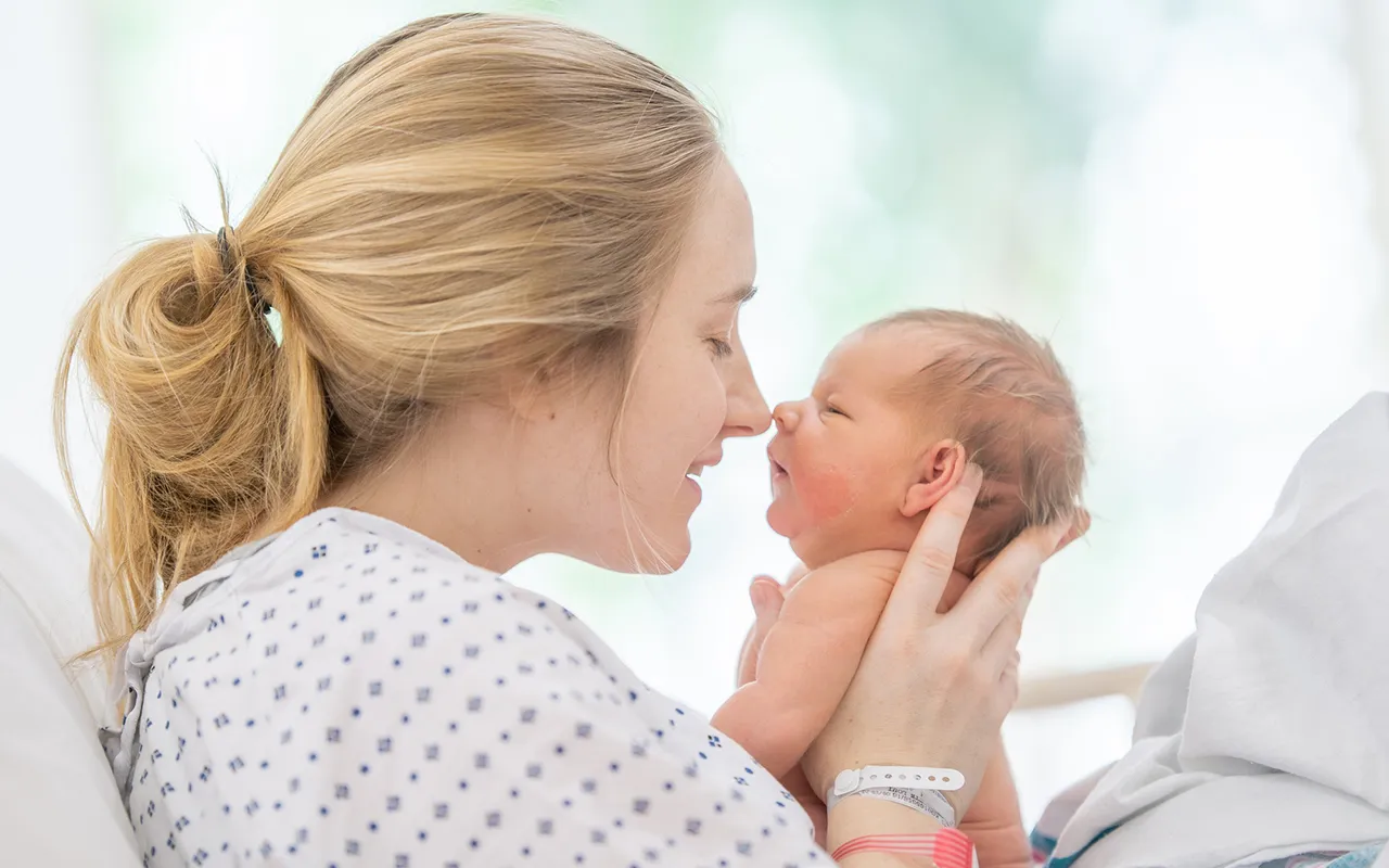 Äiti ja vauva