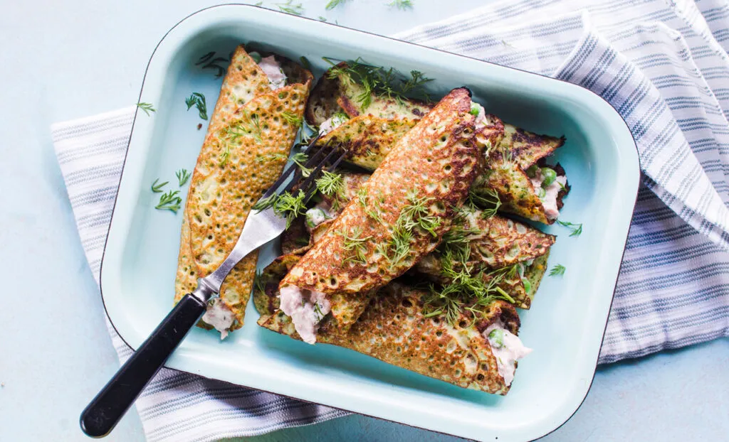 Täysjyvapinaattiletut ja savukalatäyte