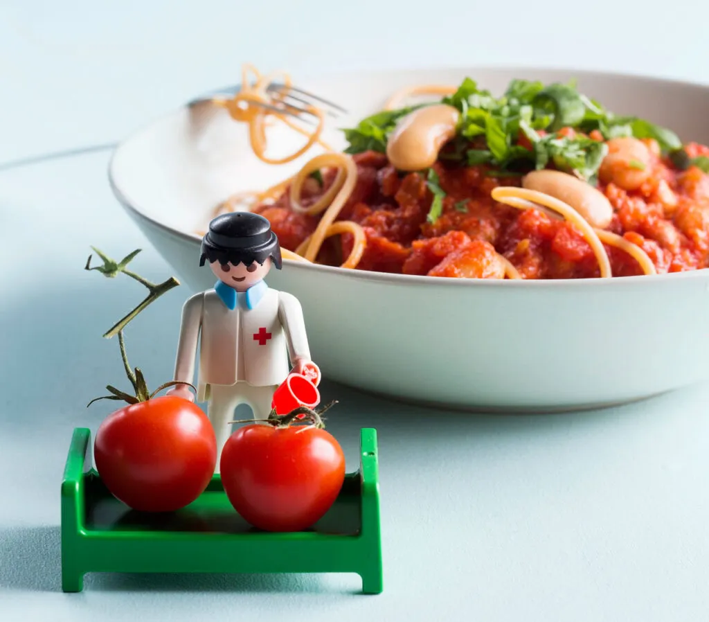 Tomaattinen papupasta