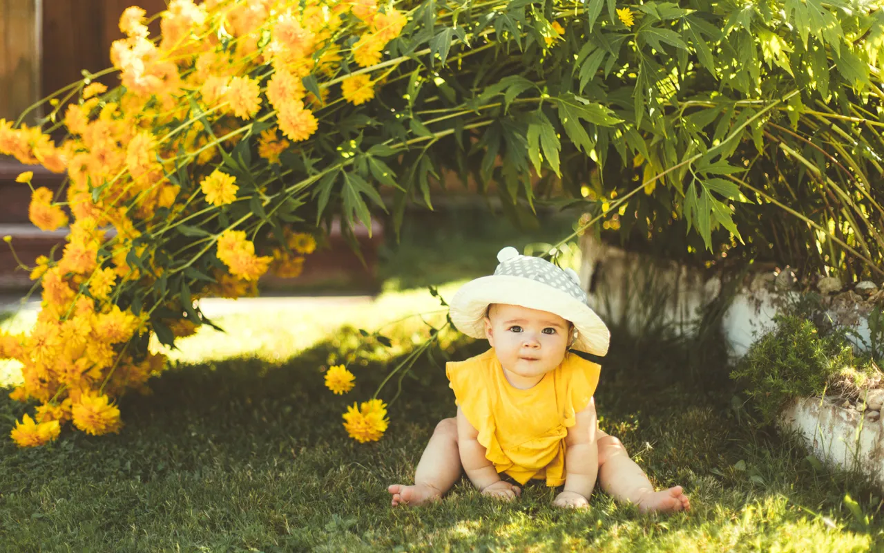 Voi olla tarpeen antaa vauvalle vettä helteellä, jos vauva on pulloruokinnalla.